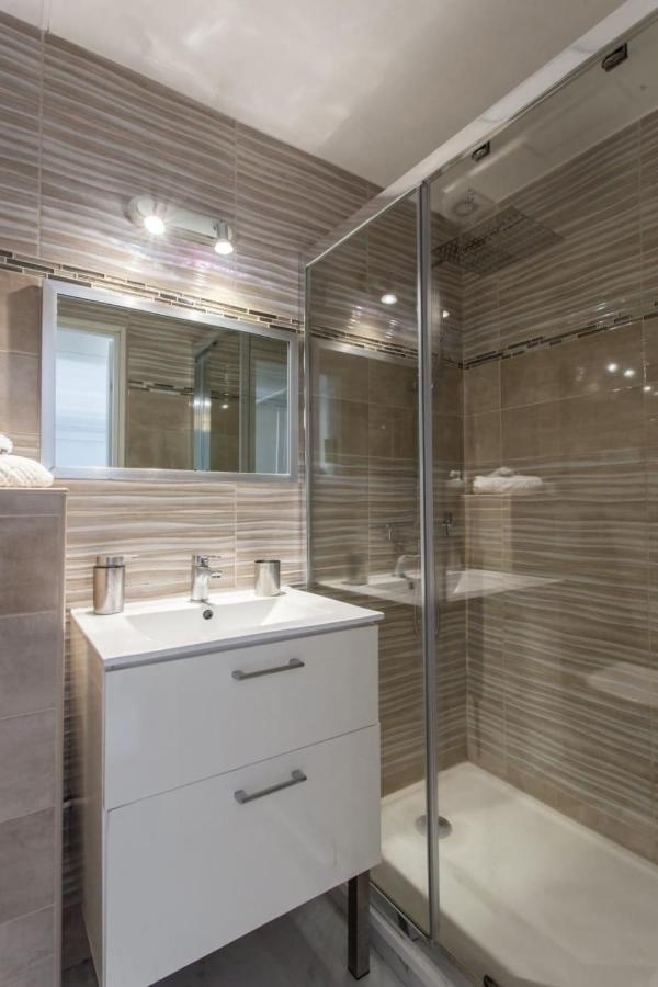 Appartamento Contemporary Mezzanine Studio With Furnished Balcony Nizza